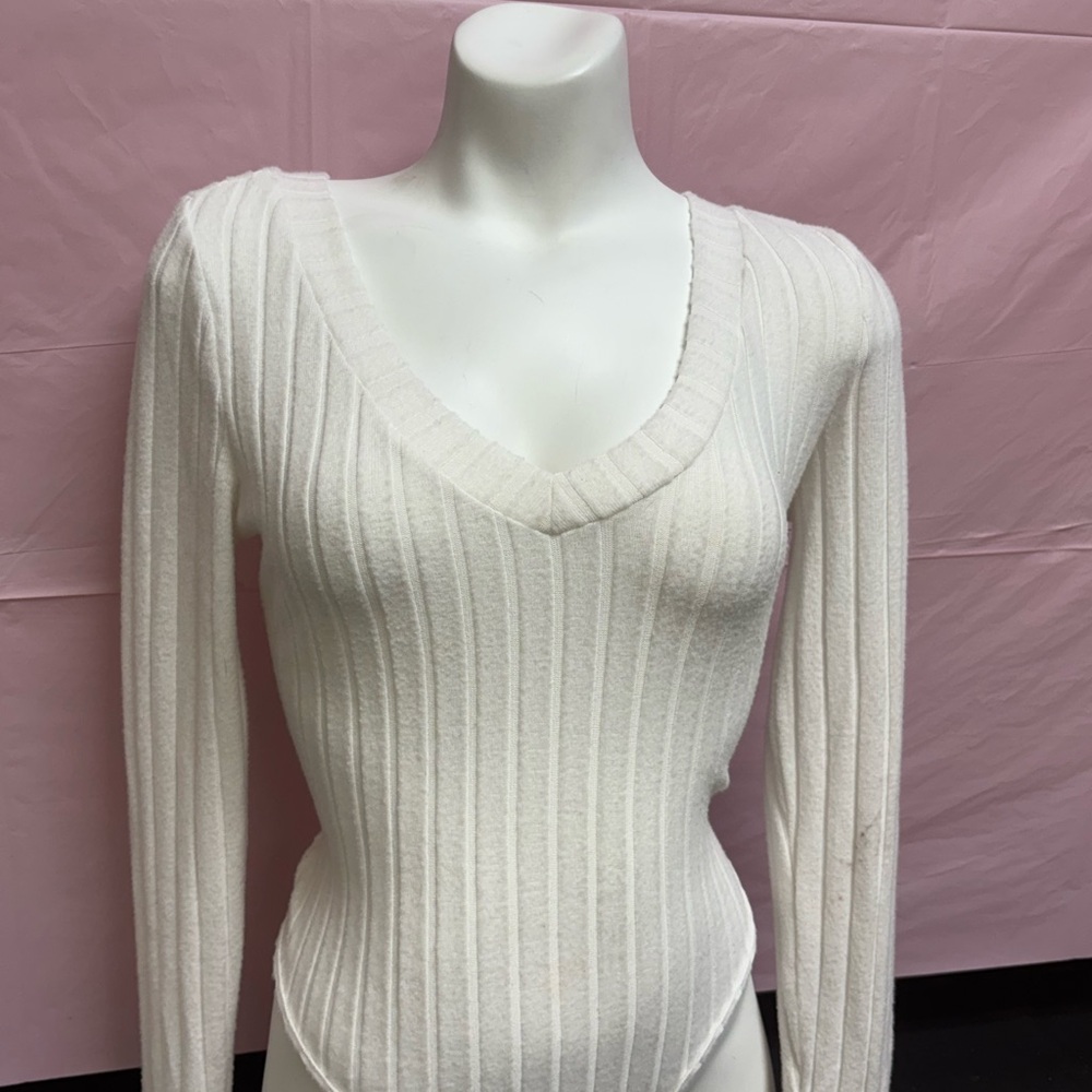 Chic Cream V-Neck Bodysuit